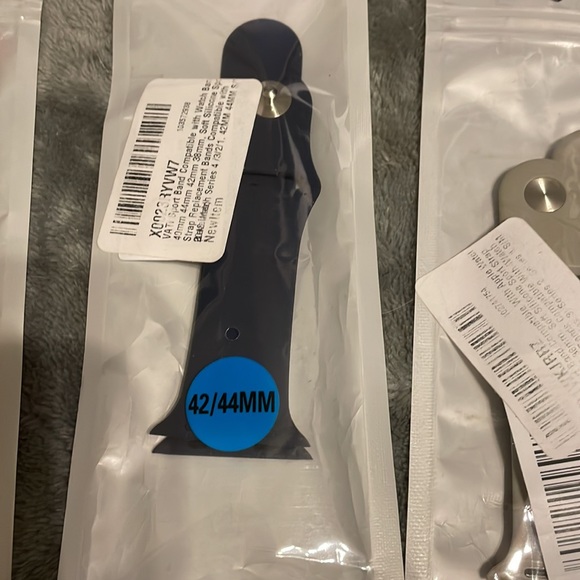 NWT VATI Sport Replacement Band Apple Watch,40mm,42mm, 44mm,38mm Soft Silicone - Picture 5 of 7